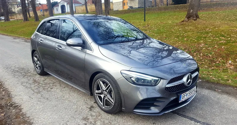 samochody osobowe Mercedes-Benz Klasa B cena 113900 przebieg: 10000, rok produkcji 2019 z Wolbrom